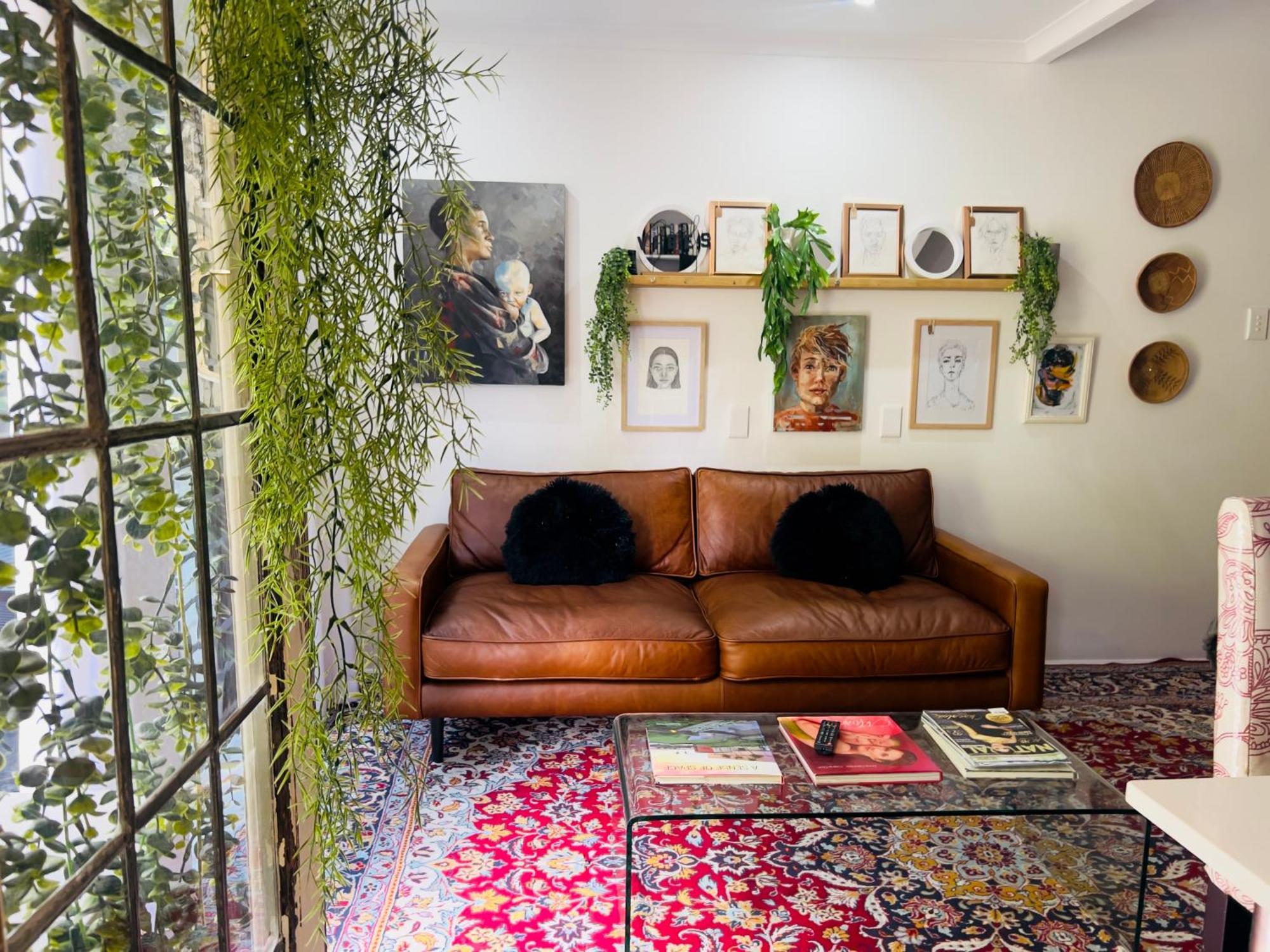 Art-Inspired Bedroom Close To Cbd Mossel Bay Dış mekan fotoğraf